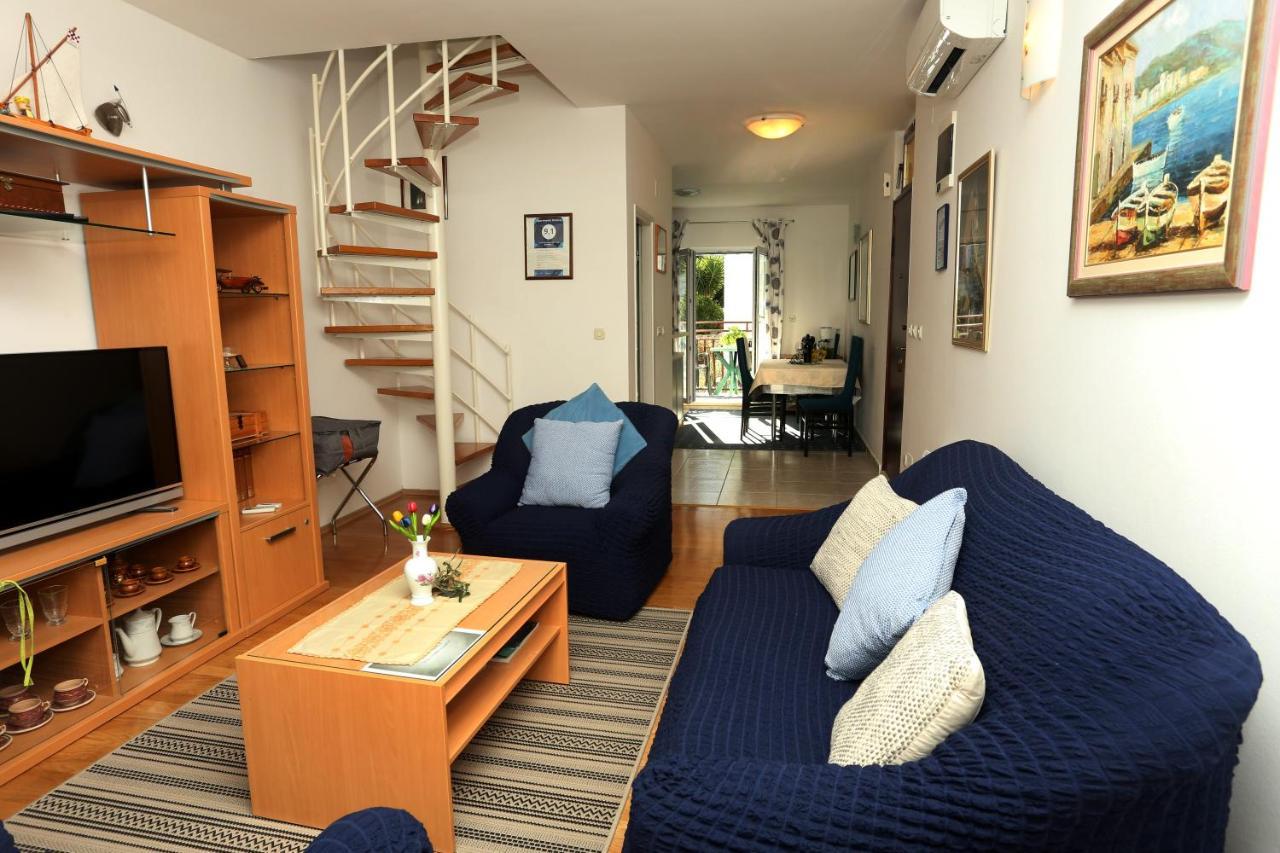 Apartments Sikirica Trogir Eksteriør bilde