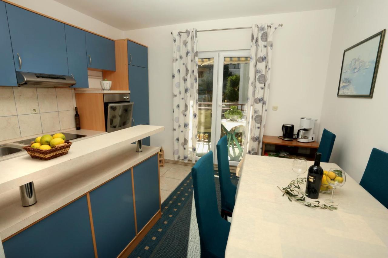 Apartments Sikirica Trogir Eksteriør bilde